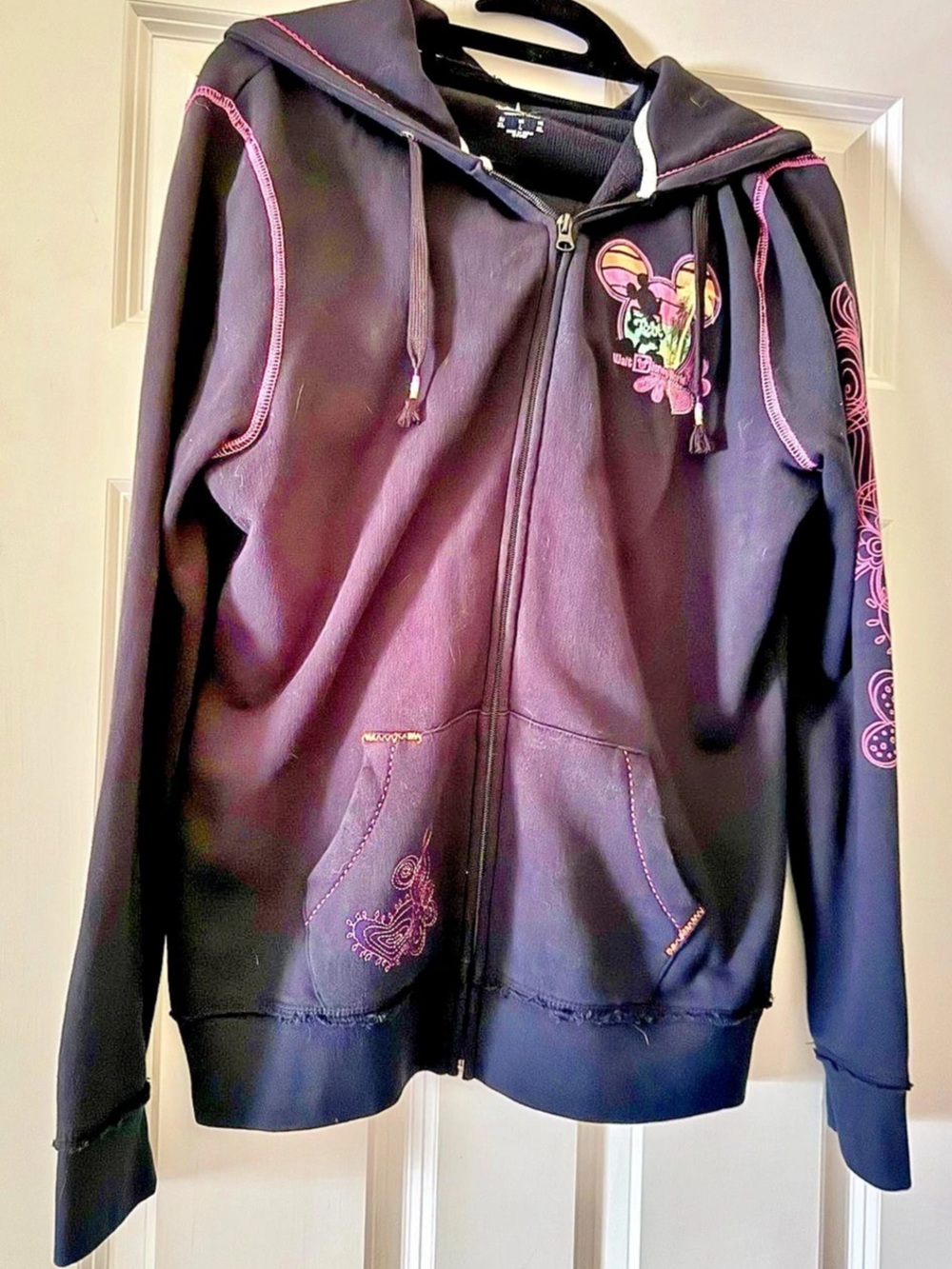 Disney Peace Love Disney Parks Embroidered Black Jacket Size large